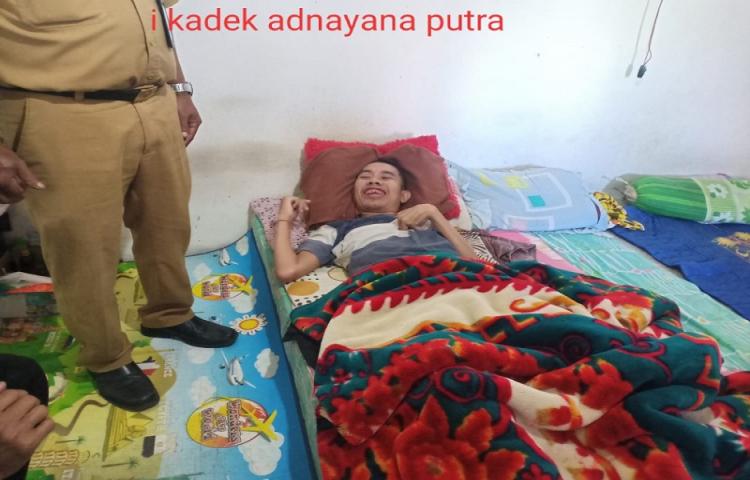 HOME-VISITE-PENYANDANG-DISABILITAS_032951.jpg